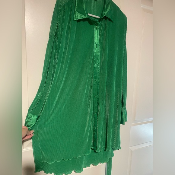 ON HOLD Till Wednesday 💚Green Pleated Button-Up Shirt Dress -12th Tribe - Picture 5 of 9